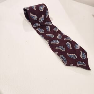 Oscar De La Renta Culture Collection 100% Silk Burgundy Paisley Print Neck Tie